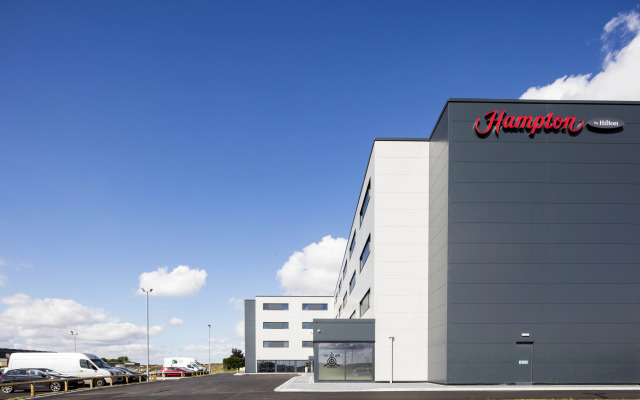 Hampton by Hilton Humberside Airport