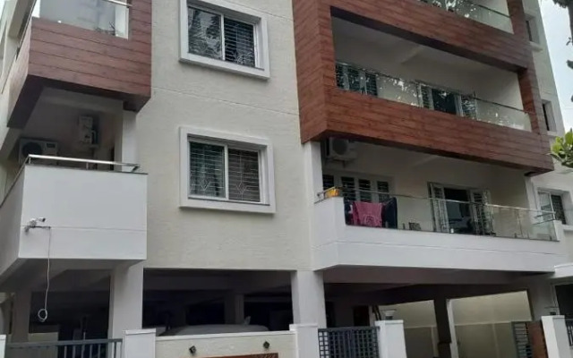 Castle BGR Service Apartments