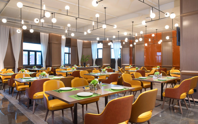 Hampton by Hilton Wuhan Baishazhou Avenue Hotel