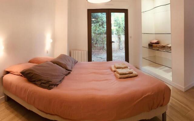 Villa- Vaux sur mer -200 m plage Nauzan - Piscine