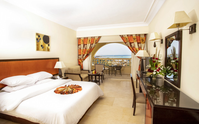 AMC Royal Hotel & Spa
