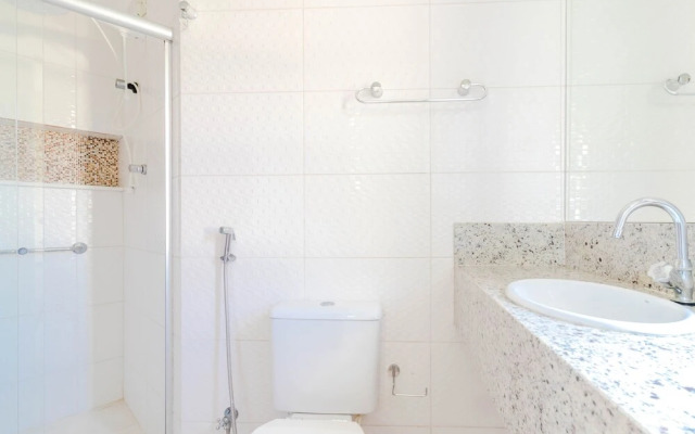 GB35 Ótima Casa 5 Quartos a 50m da Praia