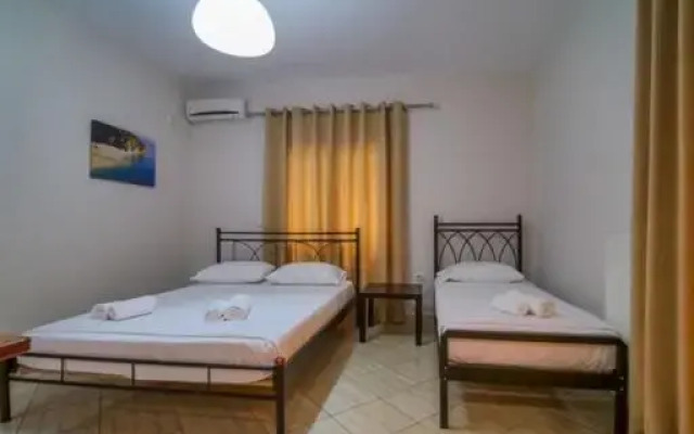 Vironas Rooms
