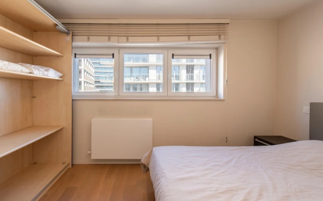 Central Flat With Sunny Terrace