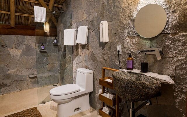 Tokipa at Punta Sayulita