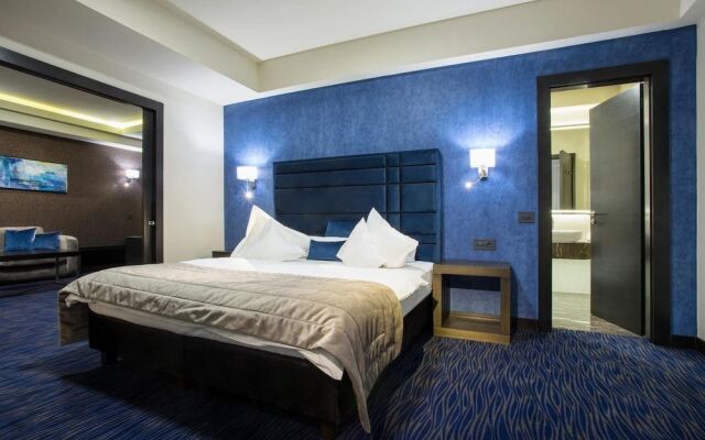 Old Town Hotel