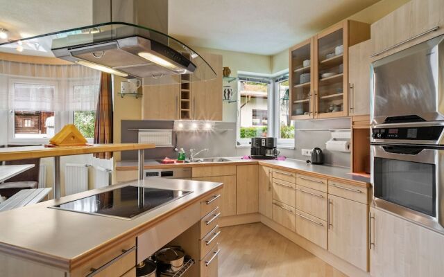 Luxury Villa with Private Terrace in Tarrenz