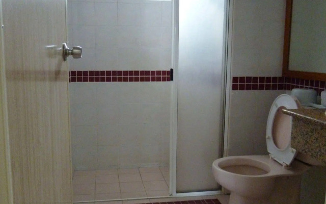 Greenhill Apartment