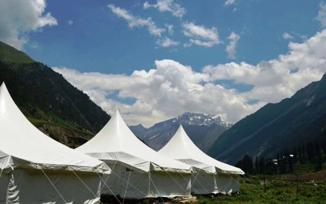 Sheen Woods Resort