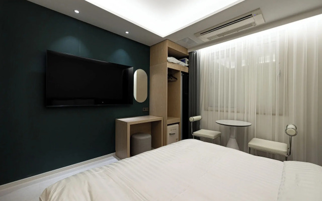 Hound Hotel Gwangju Cheomdan