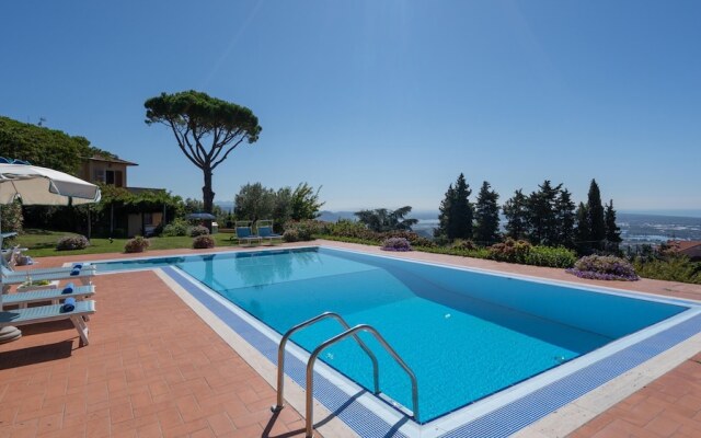 Villa Ai Venti 8 Emma Villas