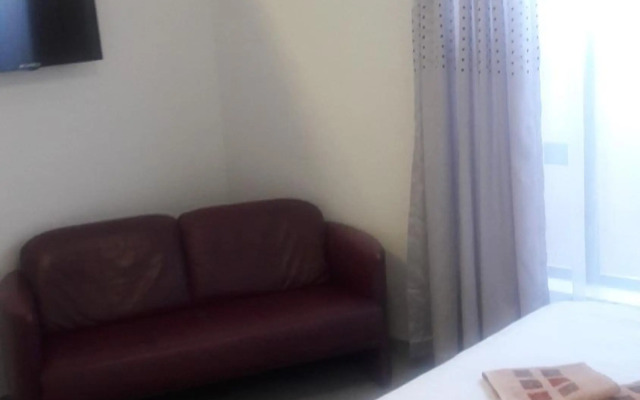 Self-catering Studio, Unit 6 on Krupp