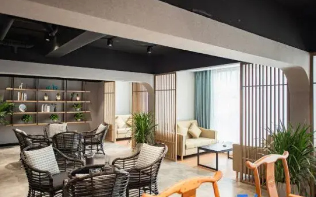 Fu Li Hua Grand Hotel