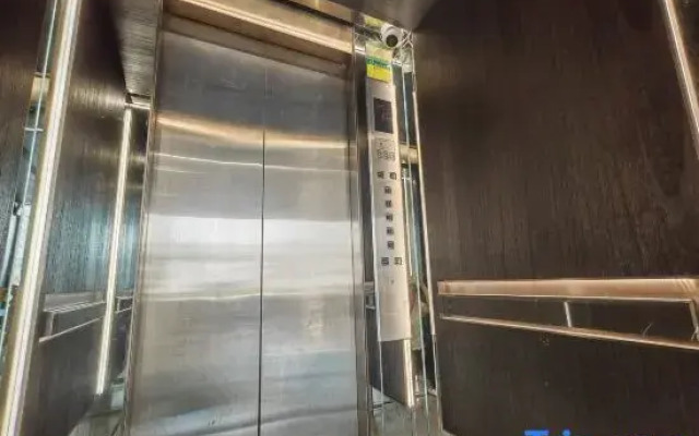 Ls·Shangpin Hotel (Shantou High-speed Railway Station)
