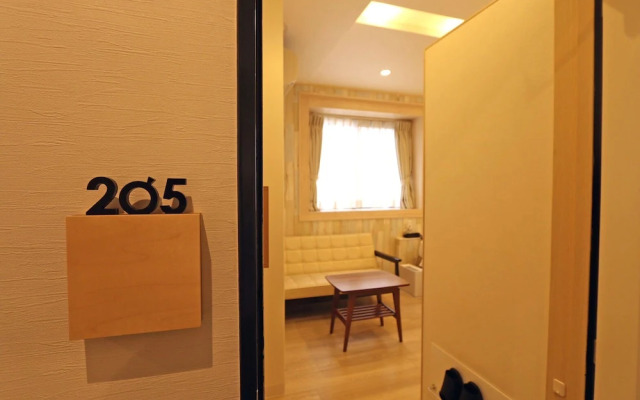 HOTEL 3o'clock TENNOJI