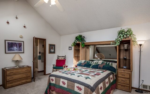 Ruidoso Three-bedroom