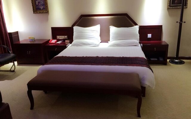 Golmud Love Travel Hostel