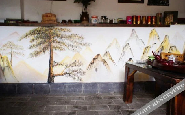 Xiyouji Crystal Palace Inn Lijiang