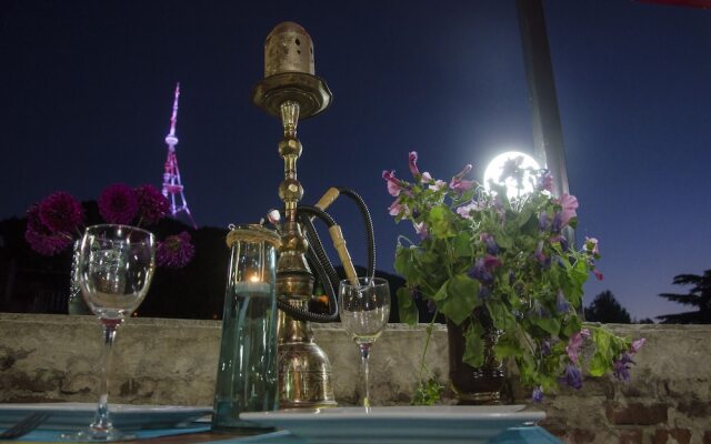 Хостел и апартаменты «Грибоедов»