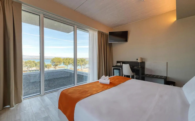 Vision Hotel