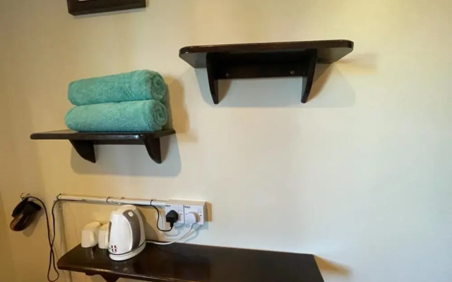 OYO 90368 Jono's Place Guesthouse