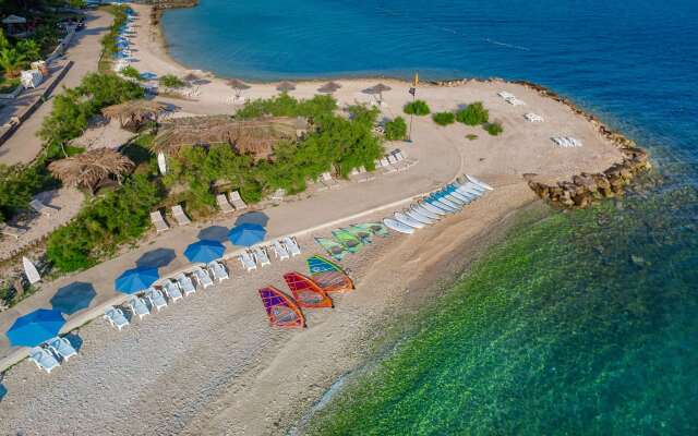 Waterman Svpetrvs Resort