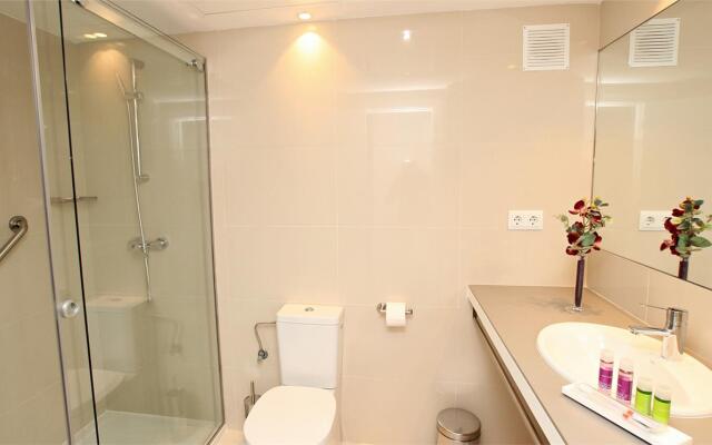 Nereida Aparthotel