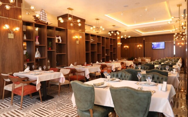 Madison Hotel Baku