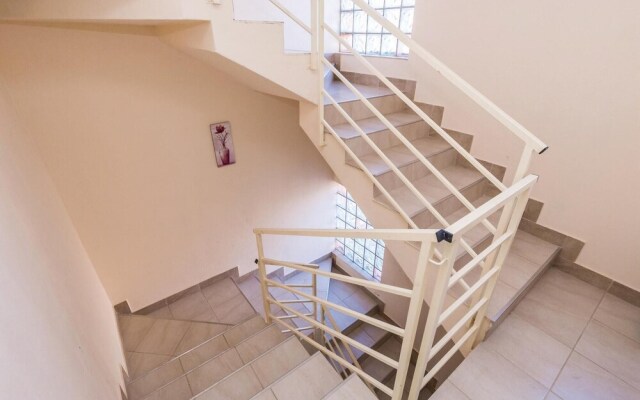 Awesome Apartment in Povljana With 2 Bedrooms, Jacuzzi and Wifi