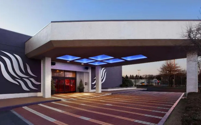 Crowne Plaza Boston Natick