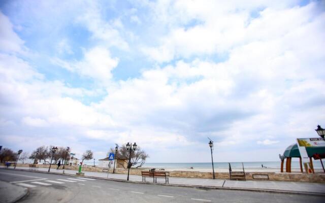 Premium Studios Mamaia Nord - Marea la 50m