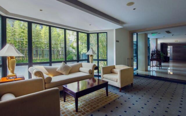 G.Garden Hotel