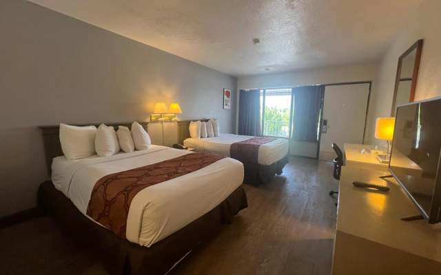 Garden Inn Homestead