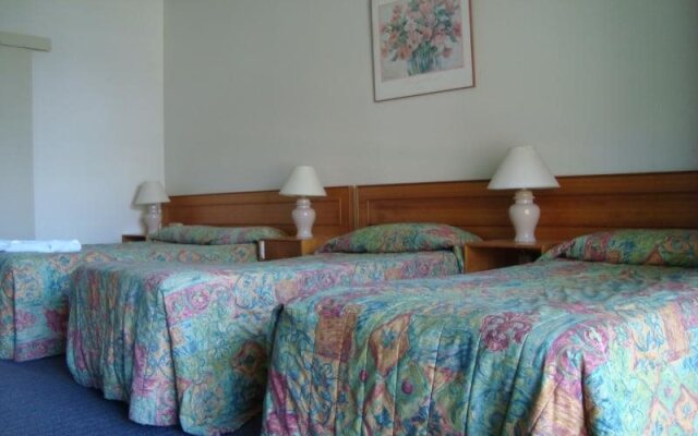 Blakehurst Motor Inn