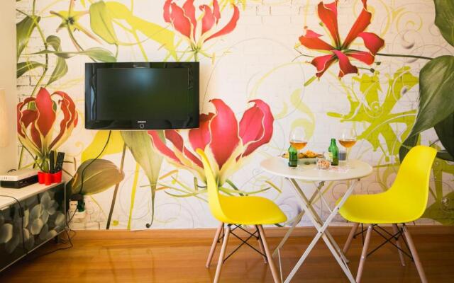 Charm and Comfort Apartment 46 by Lisbonne Collection