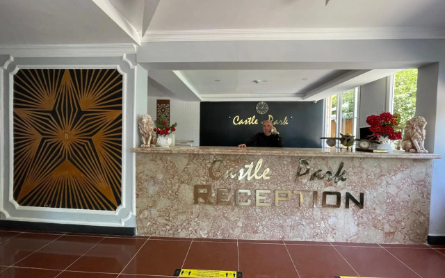 Castle Park Hotel