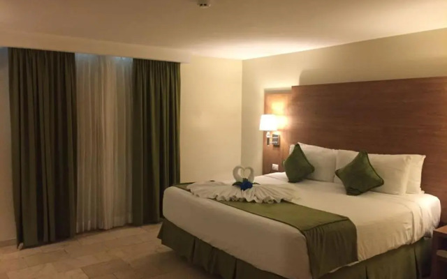 Hotel Suites Ambassador