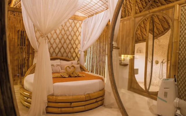 Camanta Penida - Adult Only