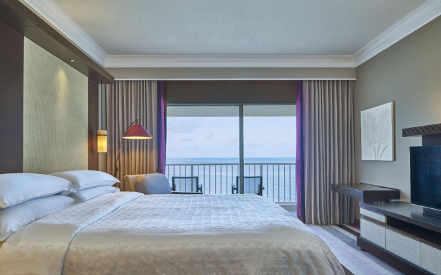 RIHGA Royal Laguna Guam Resort