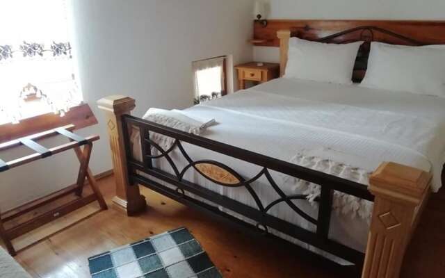 Marti Deluxe Boutique Hotel