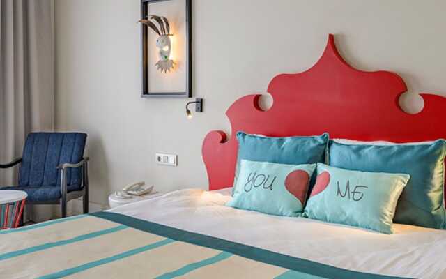 Seaden Valentine Resort & Spa 