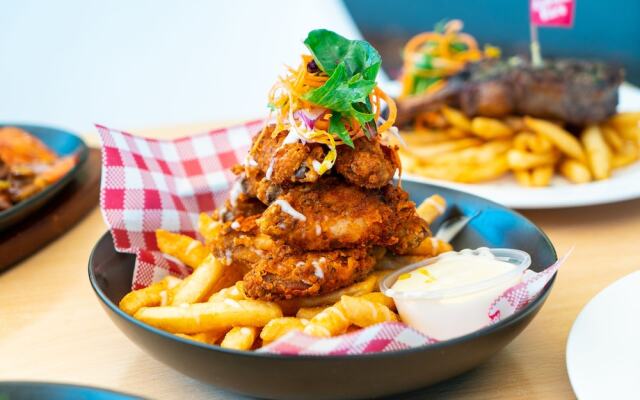 Horse and Jockey Hotel Homebush