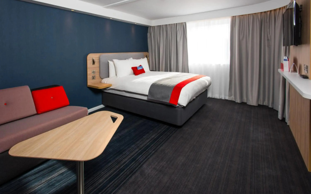 Holiday Inn Express Portsmouth - North by IHG