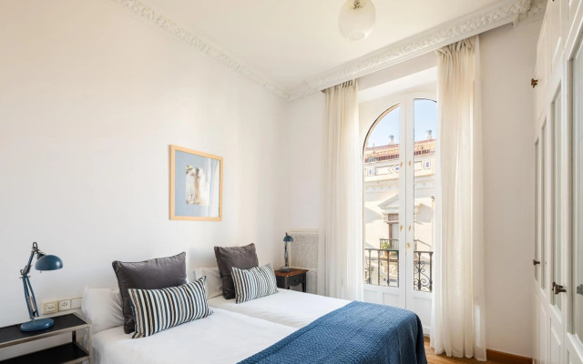 Lujoso apartamento a los pies de la Giralda