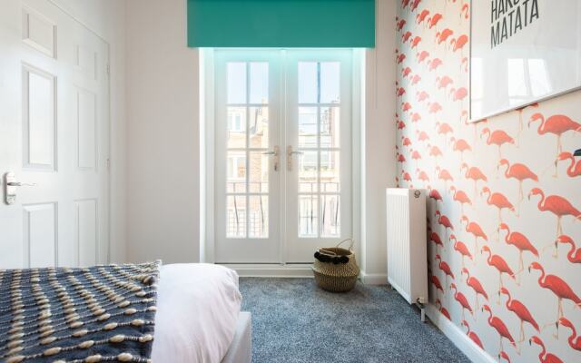 The South Kensington Place - Modern & Bright 4bdr Townhouse