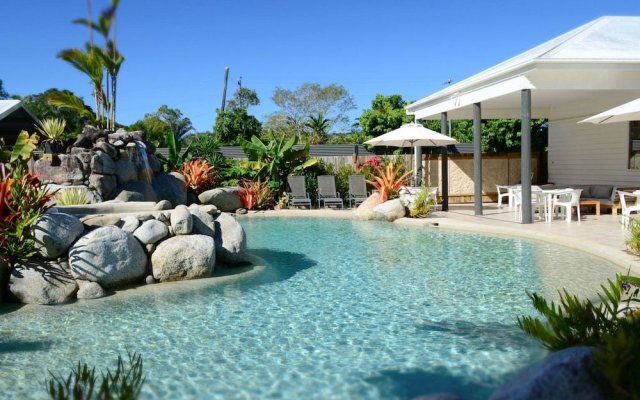 Mossman Resort Holiday Villas