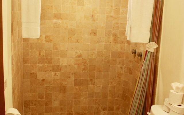 Condo Izamal by Playa Paradise