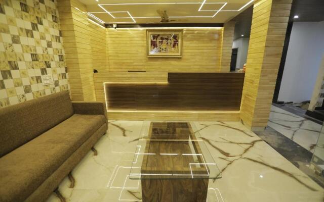 Hotel Raas Palace