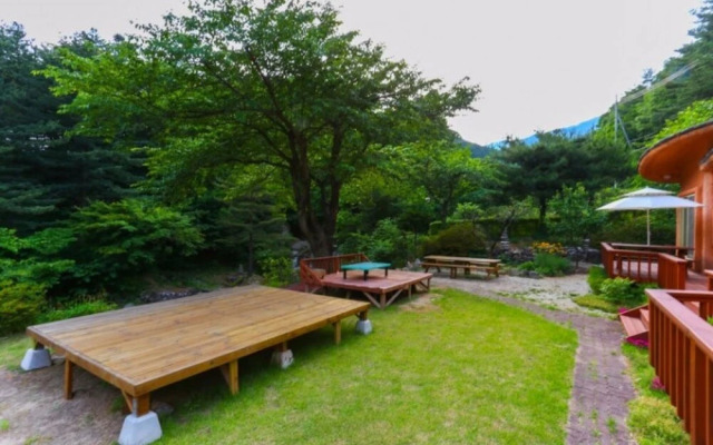 Gangneung Yeon House Pension