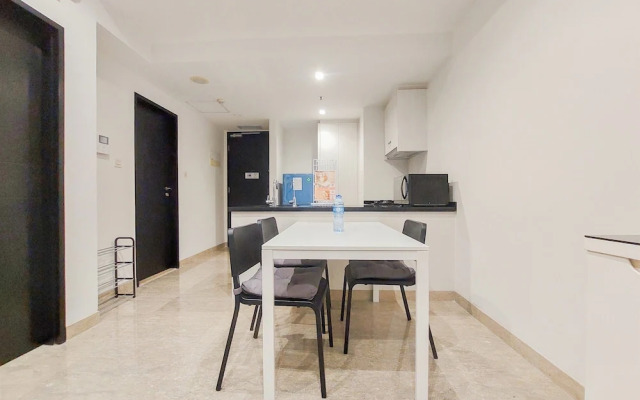 Homey And Tranquil 1Br Branz Bsd City Apartment